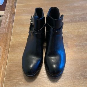 Baretraps woman’s shoes